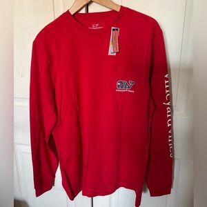 NWT Vineyard Vines Men Candy Cane Forest Whale Long-Sleeve Pocket Tee red size L
